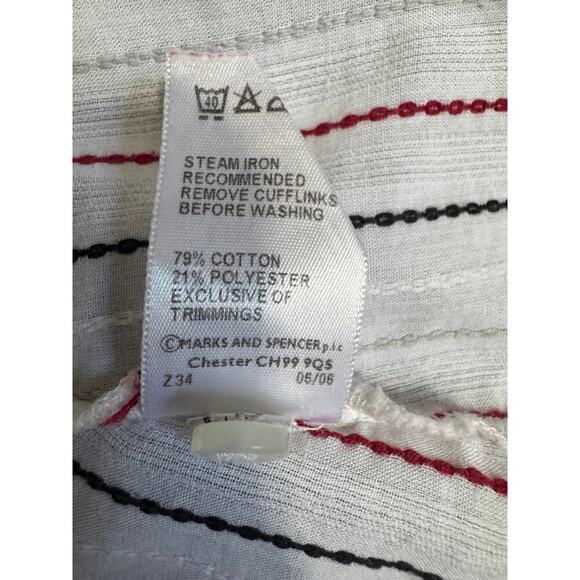 Marks & Spencer Striped Button-Up Blouse - Size UK 14 (US 10) - Picture 10 of 11